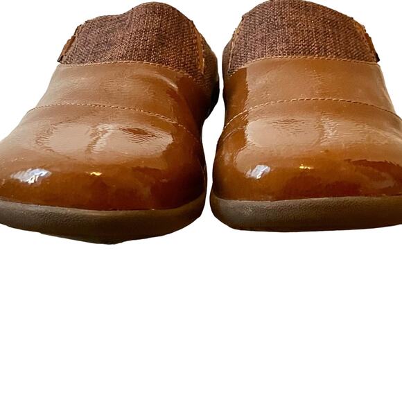 Revitalign Orthotic Patent Mules - Size 8 NEW - Picture 2 of 8